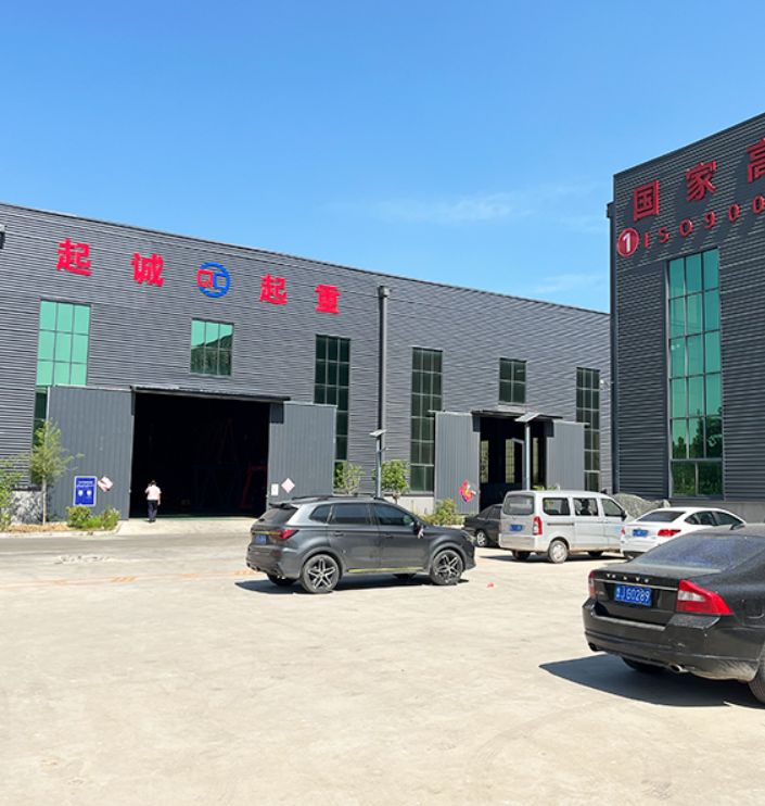 工程吊装场景中升降龙门架的安全性是如何把控的