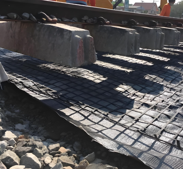 在道路与边坡工程中选用玄武岩土工格栅的关键在于对耐候性与结构适配性的综合评估