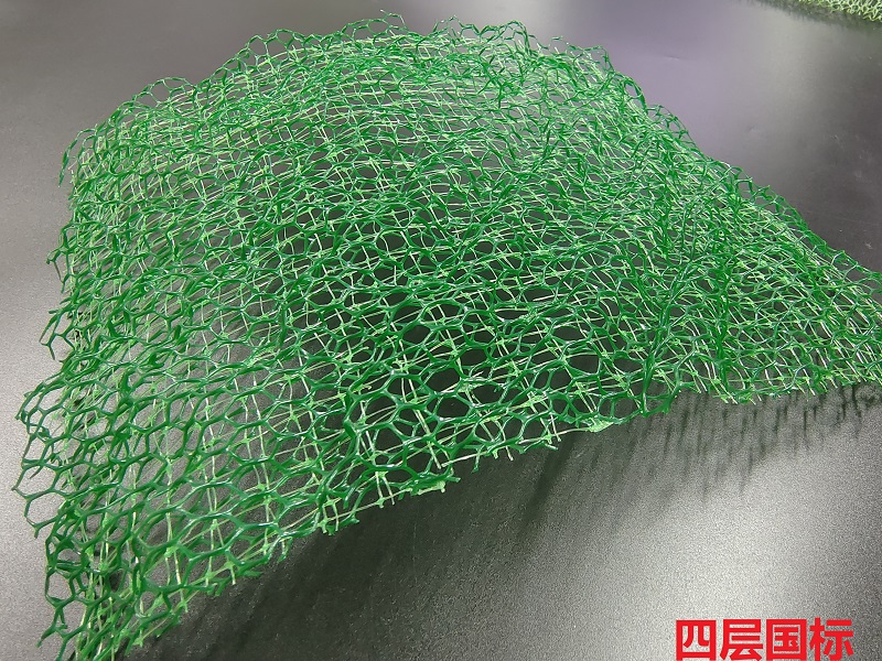 公路工程边坡防护场景中，三维植被网的选型思路与适配性解析