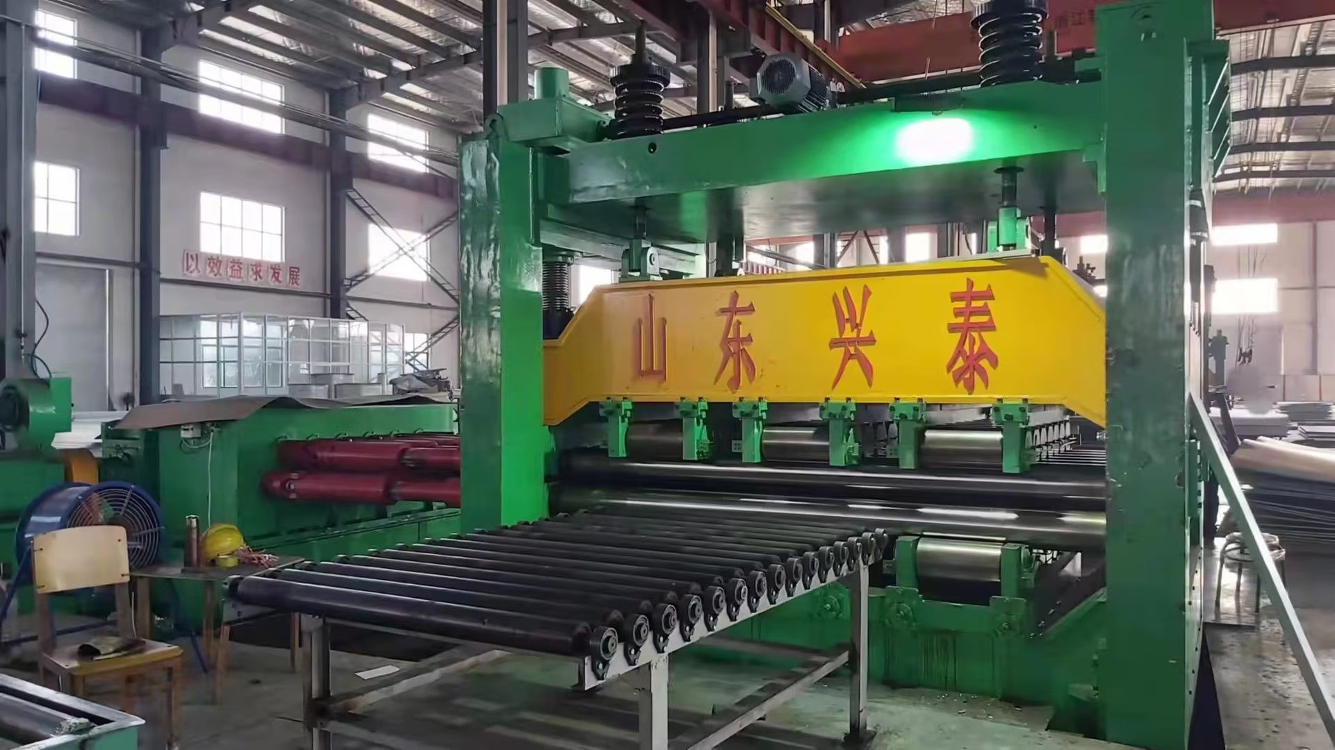 铝板矫平机在金属加工中的应用与技术优势分析