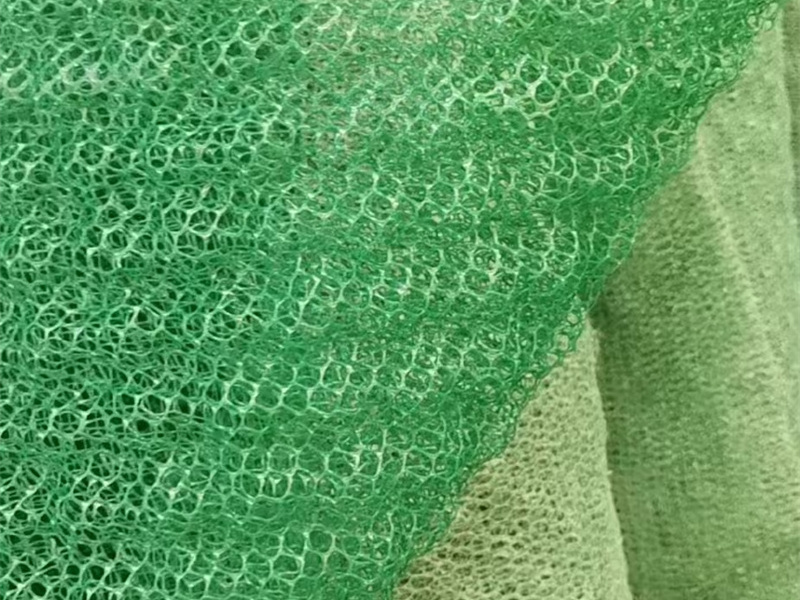 一线观察：长期使用土工网垫三维植被网后发现的行业细节