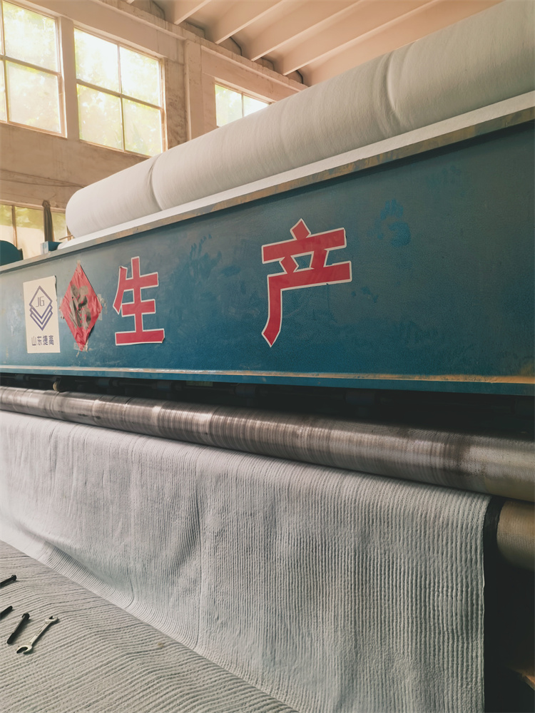 知名水土保护毯与膨润土防水毯工厂的实际生产数据是多少？